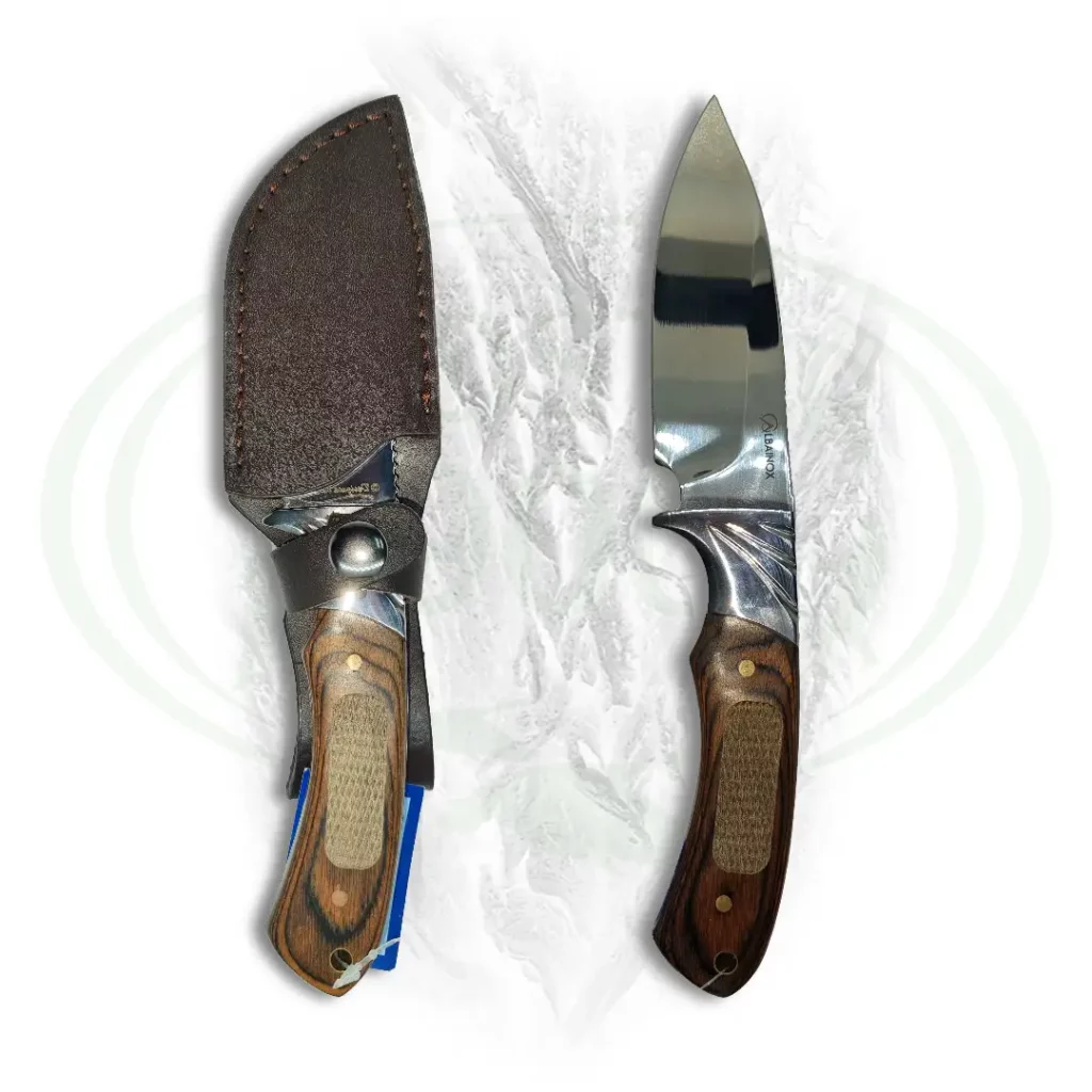 nož za lov u futroli i bez futrole