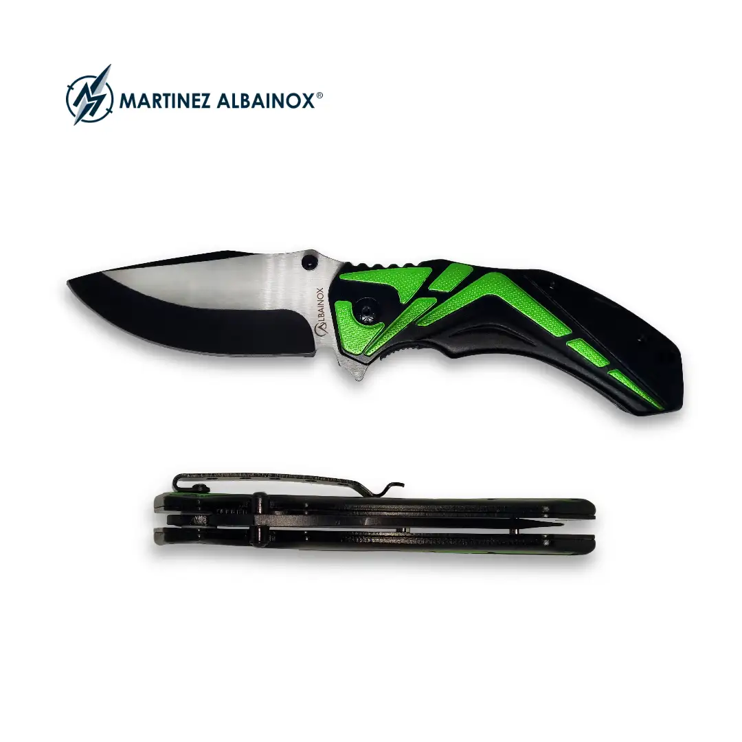 Nož za samoobranu s crno-zelenom drškom i srebno-crnom oštricom